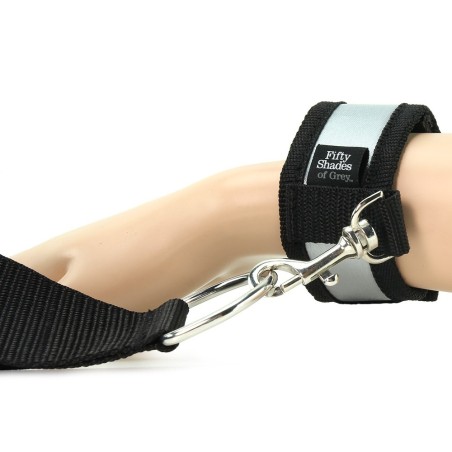 SET BDSM COSTRITTIVO 50 SFUMATURE DI GRIGIO TIENI DURO