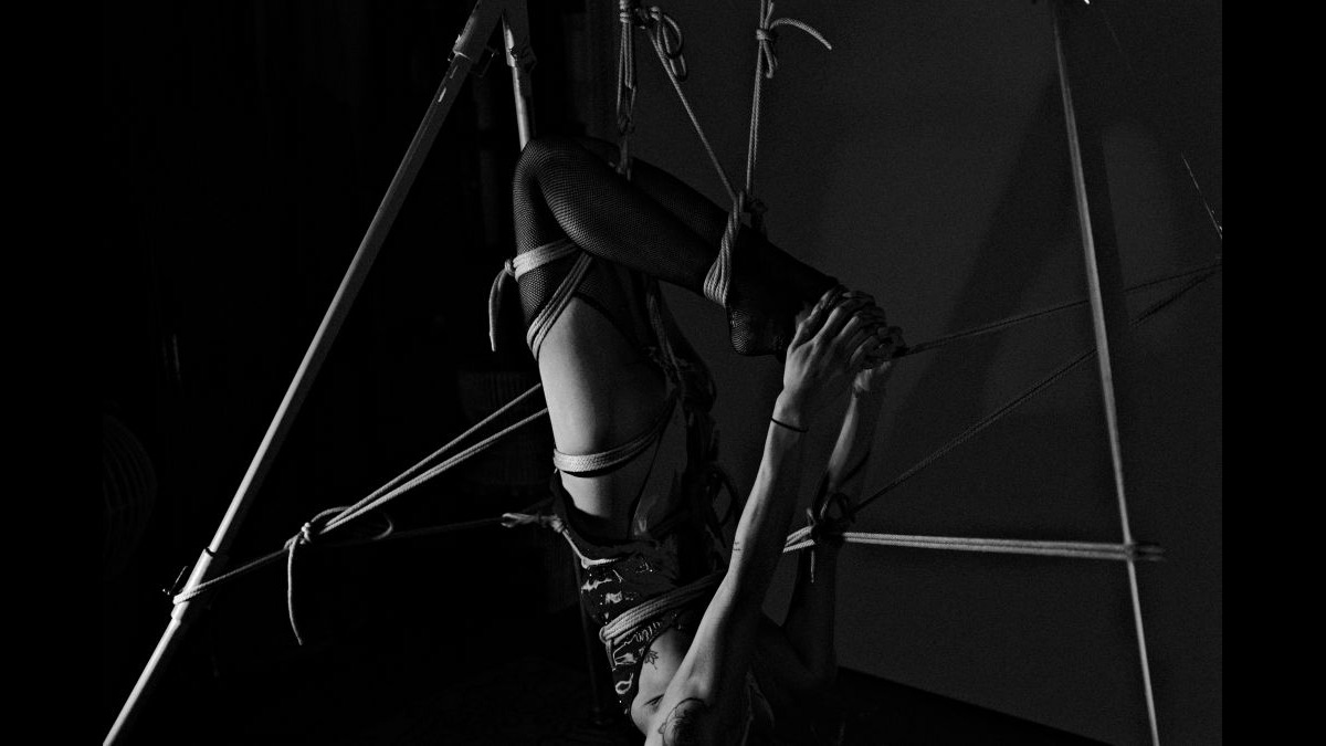 L'Approccio alle Pratiche BDSM: Esplorazione, Consenso e Rispetto